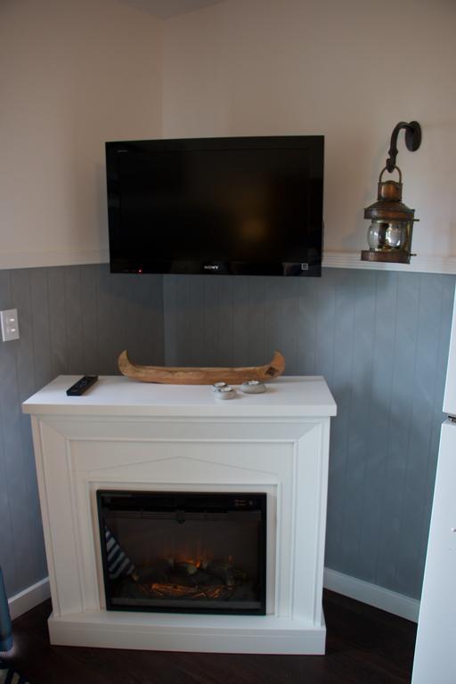 Brown'S Bay Resort Campbell River Room photo